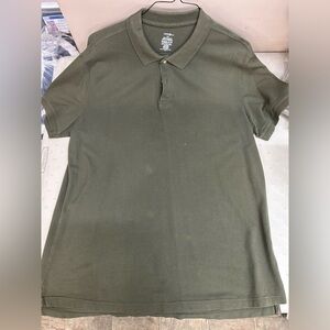 Men’s dark green polo shirt size large
